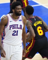 76人恩比德内线称霸,老鹰篮板劣势痛失好局