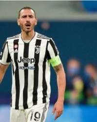  门兴格拉德巴赫锋线复苏，主场大胜重燃欧战希望