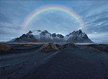  沙托鲁保级生死战前夕,极端球迷静默抗议  