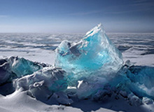  沙托鲁保级生死战前夕,极端球迷静默抗议  