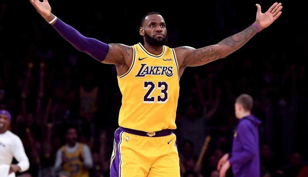 湖人,詹姆斯,再创历史,纪录,引热议</p>  湖人,詹姆斯,再创历史,纪录,引热议</p>